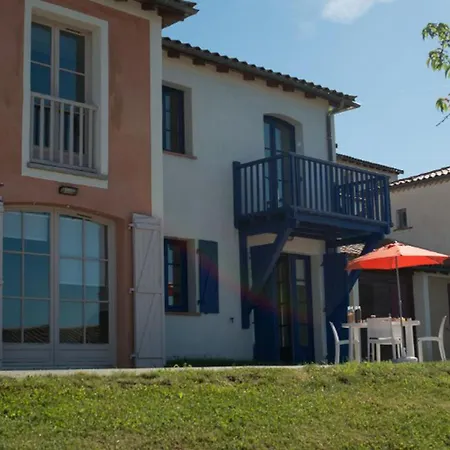 Maison Cosy Avec Terrasse Au - Api-1-52-1369 营地
