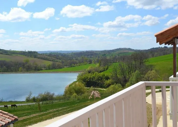 Maison Cosy Avec Terrasse Au - Api-1-52-1369 * Carla-Bayle